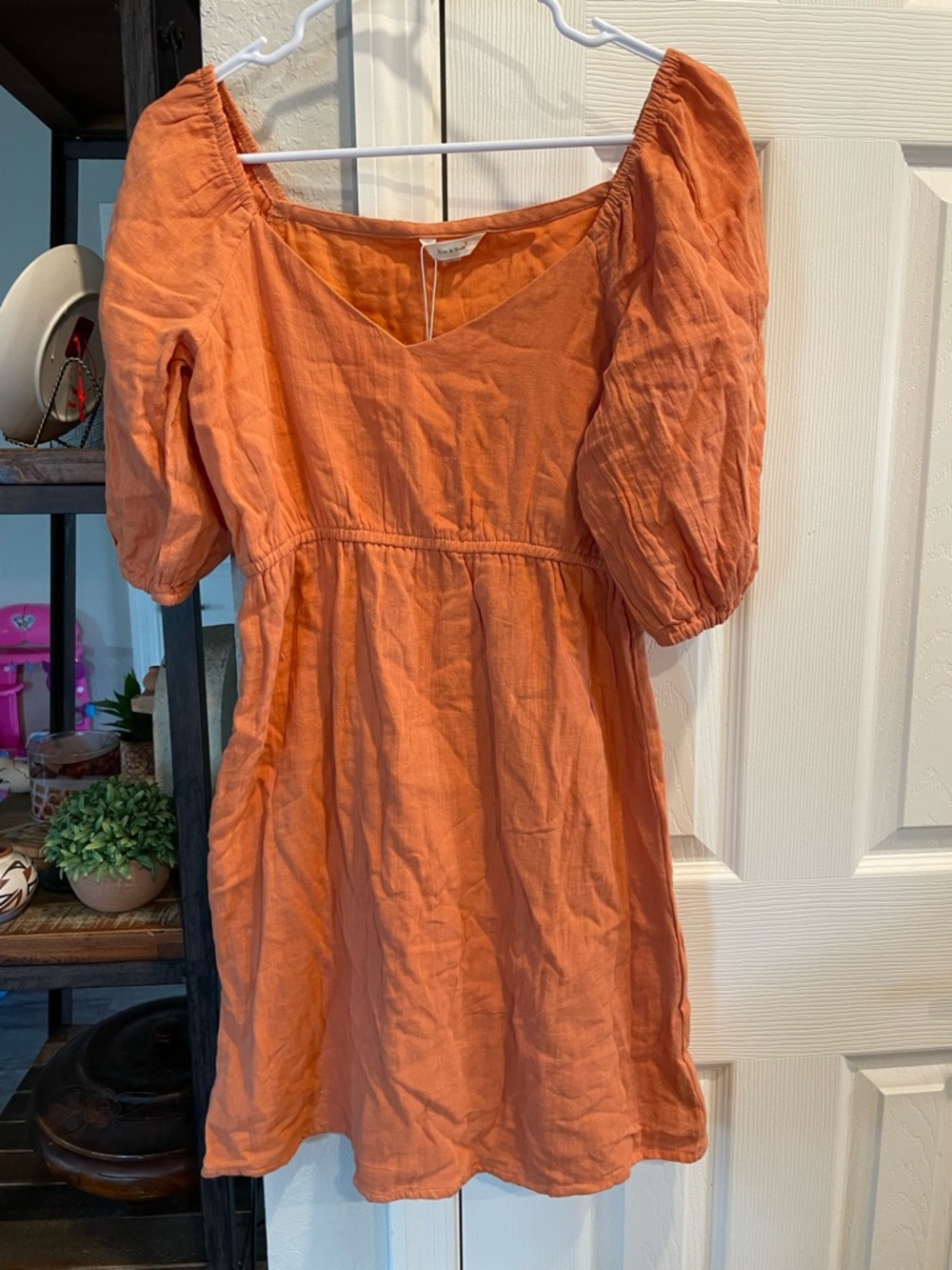 Sim & Sam Orange puff sleeve
Square neck stretch waist V Neck dress NEW Lg India